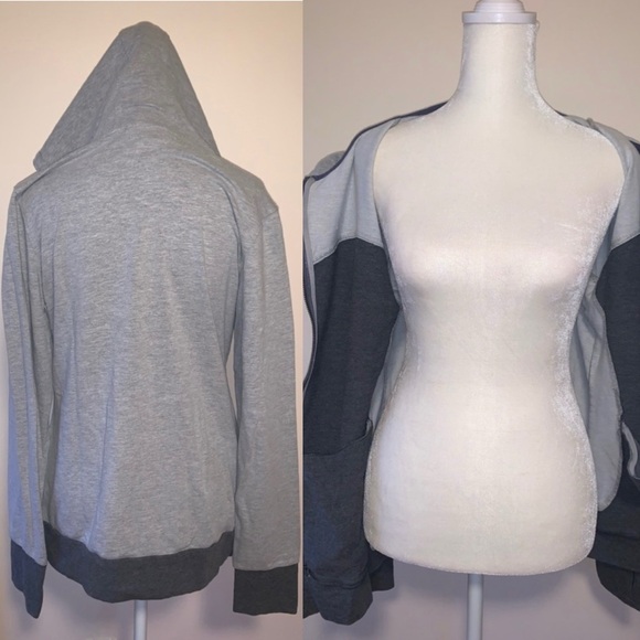 Bundle of 2 Women’s Jackets, Nike & Adidas, Gray, Size Medium - Picture 10 of 12